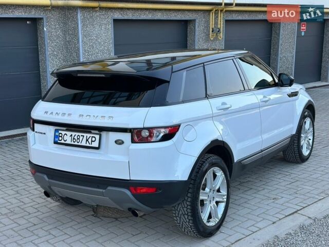 Белый Ленд Ровер Рендж Ровер Эвок, объемом двигателя 2 л и пробегом 85 тыс. км за 16999 $, фото 11 на Automoto.ua