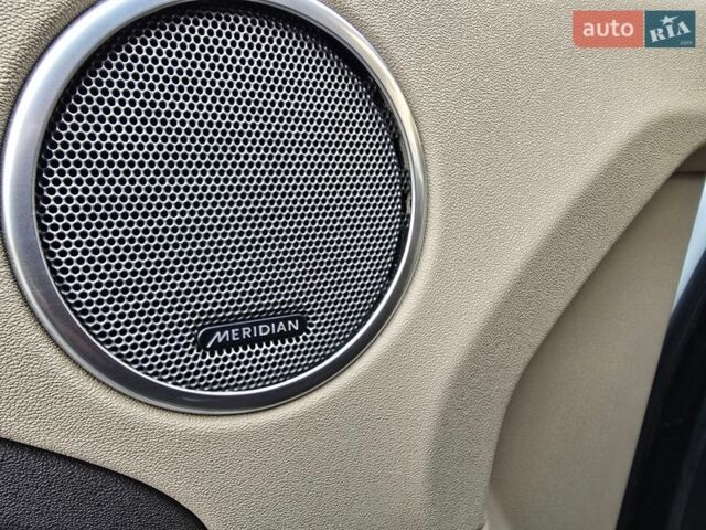 Білий Ленд Ровер Рендж Ровер Евок, об'ємом двигуна 2 л та пробігом 120 тис. км за 14600 $, фото 26 на Automoto.ua