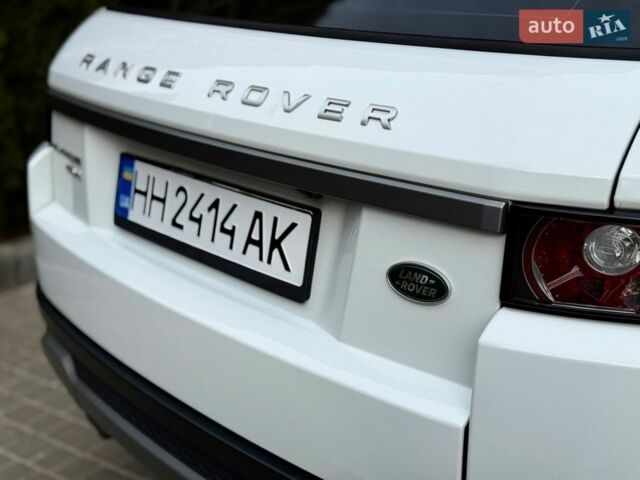 Белый Ленд Ровер Рендж Ровер Эвок, объемом двигателя 2.18 л и пробегом 87 тыс. км за 21000 $, фото 8 на Automoto.ua