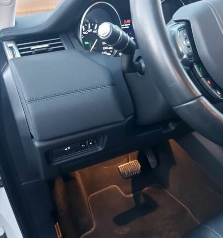 Белый Ленд Ровер Рендж Ровер Эвок, объемом двигателя 2.18 л и пробегом 197 тыс. км за 18300 $, фото 40 на Automoto.ua