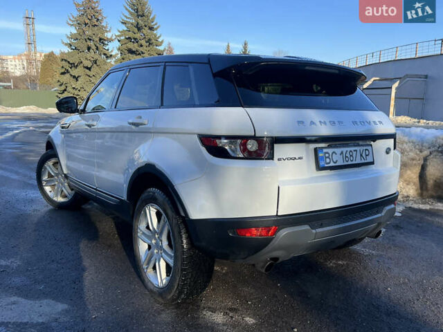 Белый Ленд Ровер Рендж Ровер Эвок, объемом двигателя 2 л и пробегом 84 тыс. км за 17800 $, фото 6 на Automoto.ua
