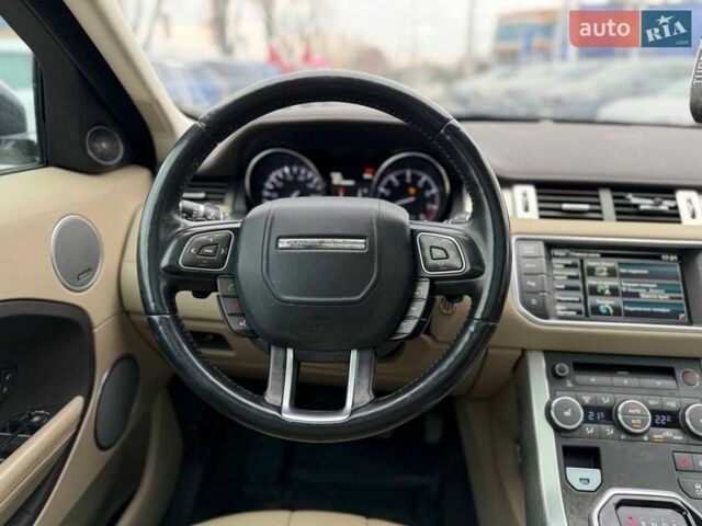 Белый Ленд Ровер Рендж Ровер Эвок, объемом двигателя 2 л и пробегом 133 тыс. км за 19800 $, фото 20 на Automoto.ua