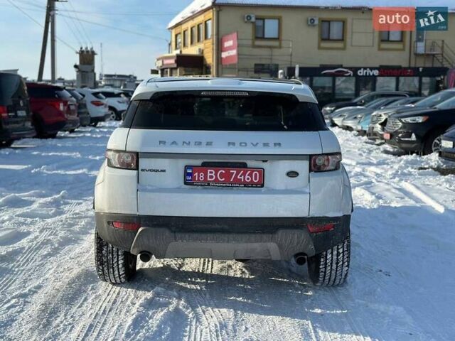 Білий Ленд Ровер Рендж Ровер Евок, об'ємом двигуна 2 л та пробігом 200 тис. км за 11300 $, фото 4 на Automoto.ua