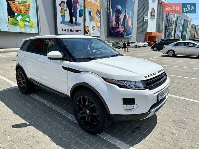 Белый Ленд Ровер Рендж Ровер Эвок, объемом двигателя 2 л и пробегом 130 тыс. км за 20000 $, фото 3 на Automoto.ua