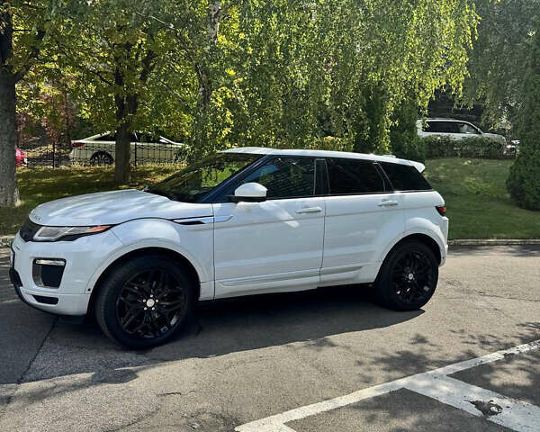 Білий Ленд Ровер Рендж Ровер Евок, об'ємом двигуна 2 л та пробігом 96 тис. км за 21000 $, фото 1 на Automoto.ua