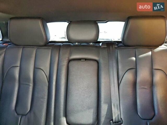 Белый Ленд Ровер Рендж Ровер Эвок, объемом двигателя 2 л и пробегом 152 тыс. км за 3700 $, фото 10 на Automoto.ua