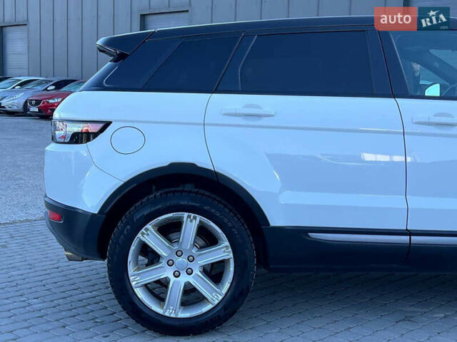Белый Ленд Ровер Рендж Ровер Эвок, объемом двигателя 2 л и пробегом 84 тыс. км за 17800 $, фото 26 на Automoto.ua