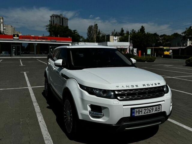Білий Ленд Ровер Рендж Ровер Евок, об'ємом двигуна 2.18 л та пробігом 158 тис. км за 22000 $, фото 3 на Automoto.ua