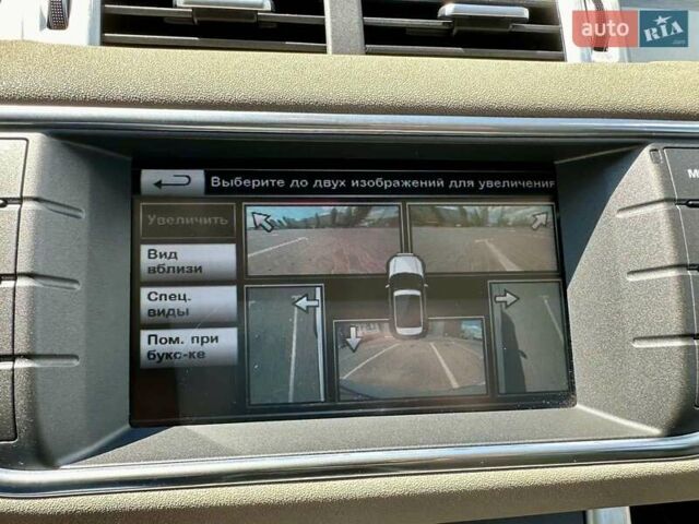 Білий Ленд Ровер Рендж Ровер Евок, об'ємом двигуна 2 л та пробігом 130 тис. км за 18000 $, фото 27 на Automoto.ua