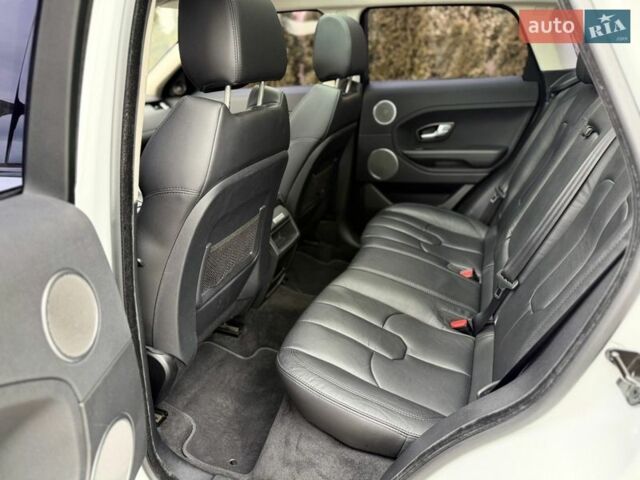 Белый Ленд Ровер Рендж Ровер Эвок, объемом двигателя 2.18 л и пробегом 87 тыс. км за 21000 $, фото 23 на Automoto.ua