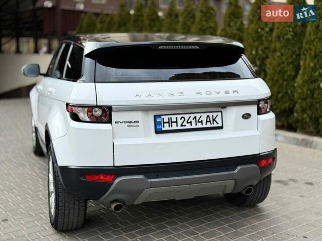 Белый Ленд Ровер Рендж Ровер Эвок, объемом двигателя 2.18 л и пробегом 87 тыс. км за 21000 $, фото 11 на Automoto.ua