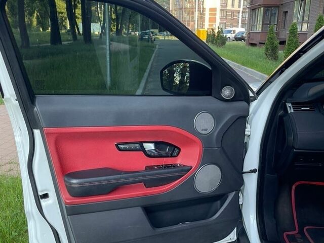Білий Ленд Ровер Рендж Ровер Евок, об'ємом двигуна 2 л та пробігом 180 тис. км за 15900 $, фото 22 на Automoto.ua