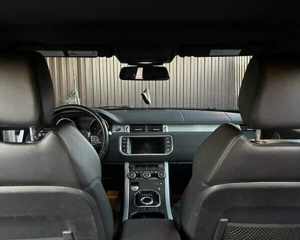 Білий Ленд Ровер Рендж Ровер Евок, об'ємом двигуна 2 л та пробігом 239 тис. км за 16000 $, фото 23 на Automoto.ua