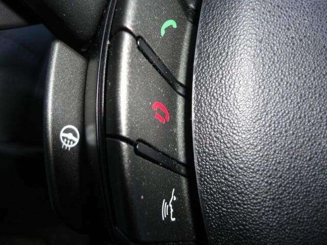 Білий Ленд Ровер Рендж Ровер Евок, об'ємом двигуна 2.2 л та пробігом 148 тис. км за 19999 $, фото 17 на Automoto.ua