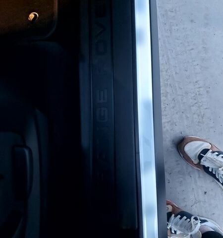 Белый Ленд Ровер Рендж Ровер Эвок, объемом двигателя 2.18 л и пробегом 197 тыс. км за 18300 $, фото 64 на Automoto.ua