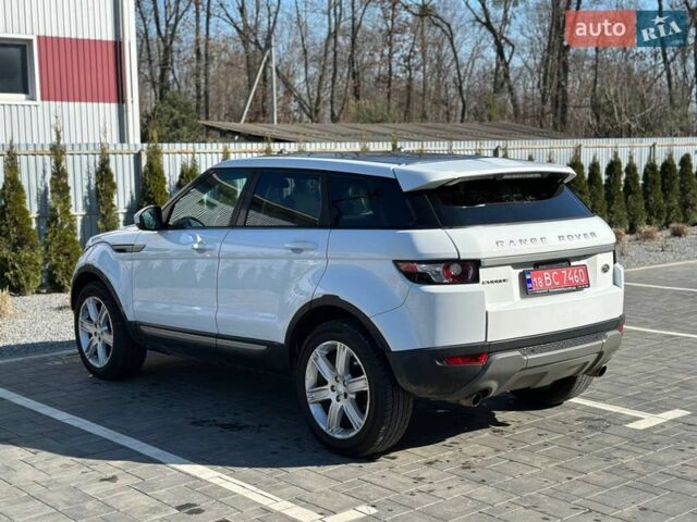 Білий Ленд Ровер Рендж Ровер Евок, об'ємом двигуна 2 л та пробігом 201 тис. км за 10990 $, фото 5 на Automoto.ua