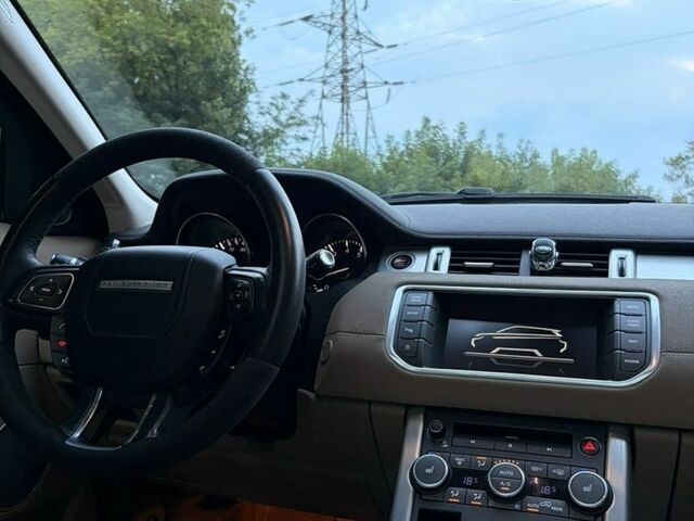 Белый Ленд Ровер Рендж Ровер Эвок, объемом двигателя 2 л и пробегом 130 тыс. км за 20000 $, фото 46 на Automoto.ua