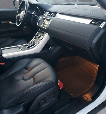 Белый Ленд Ровер Рендж Ровер Эвок, объемом двигателя 2.18 л и пробегом 197 тыс. км за 18300 $, фото 53 на Automoto.ua