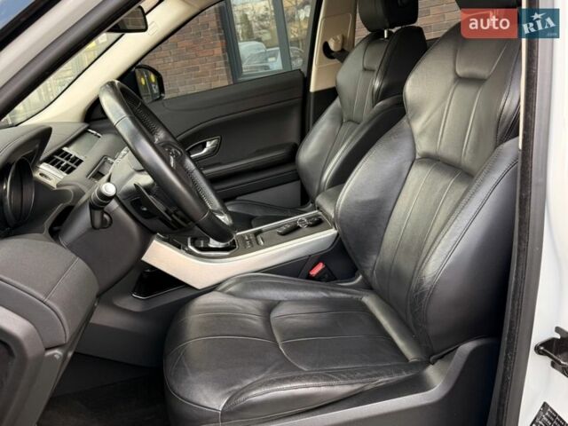 Белый Ленд Ровер Рендж Ровер Эвок, объемом двигателя 2.18 л и пробегом 69 тыс. км за 21700 $, фото 10 на Automoto.ua