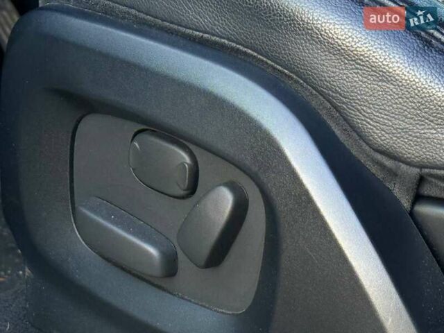 Білий Ленд Ровер Рендж Ровер Евок, об'ємом двигуна 2 л та пробігом 212 тис. км за 16800 $, фото 11 на Automoto.ua