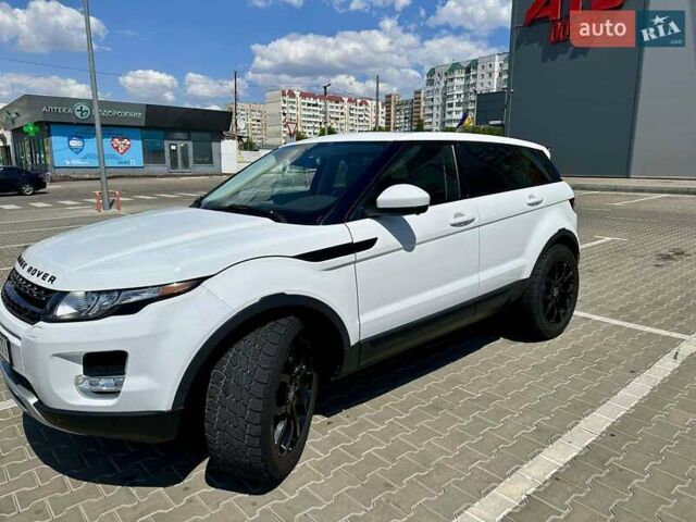 Белый Ленд Ровер Рендж Ровер Эвок, объемом двигателя 2 л и пробегом 130 тыс. км за 20000 $, фото 15 на Automoto.ua