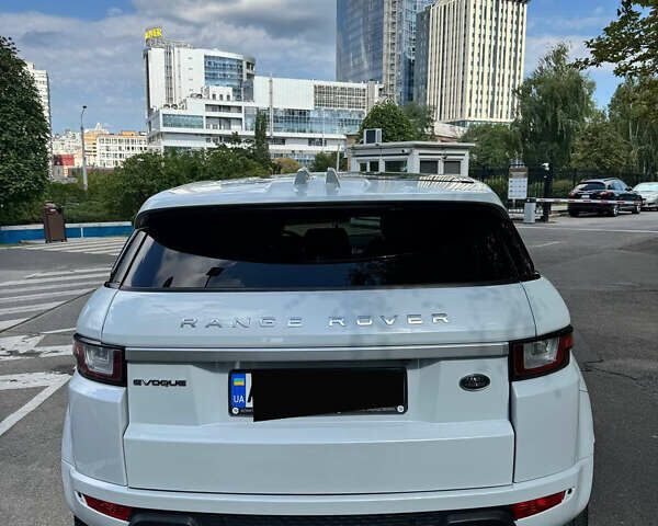 Білий Ленд Ровер Рендж Ровер Евок, об'ємом двигуна 2 л та пробігом 96 тис. км за 21000 $, фото 6 на Automoto.ua