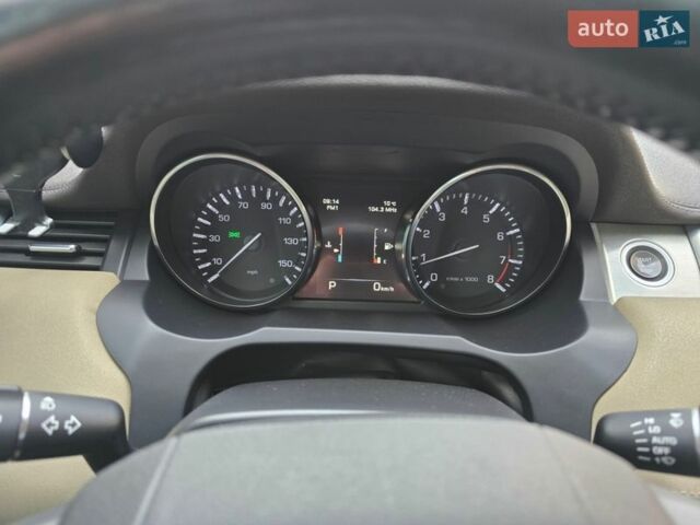 Білий Ленд Ровер Рендж Ровер Евок, об'ємом двигуна 2 л та пробігом 120 тис. км за 14600 $, фото 15 на Automoto.ua