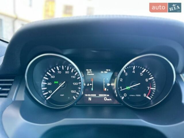 Белый Ленд Ровер Рендж Ровер Эвок, объемом двигателя 2 л и пробегом 85 тыс. км за 16999 $, фото 18 на Automoto.ua