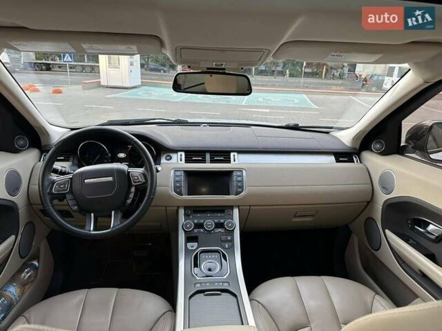 Белый Ленд Ровер Рендж Ровер Эвок, объемом двигателя 2 л и пробегом 130 тыс. км за 20000 $, фото 23 на Automoto.ua
