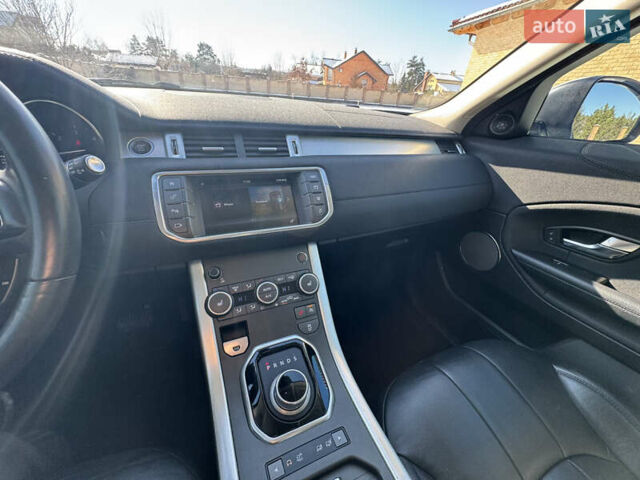 Белый Ленд Ровер Рендж Ровер Эвок, объемом двигателя 2.18 л и пробегом 114 тыс. км за 20000 $, фото 12 на Automoto.ua