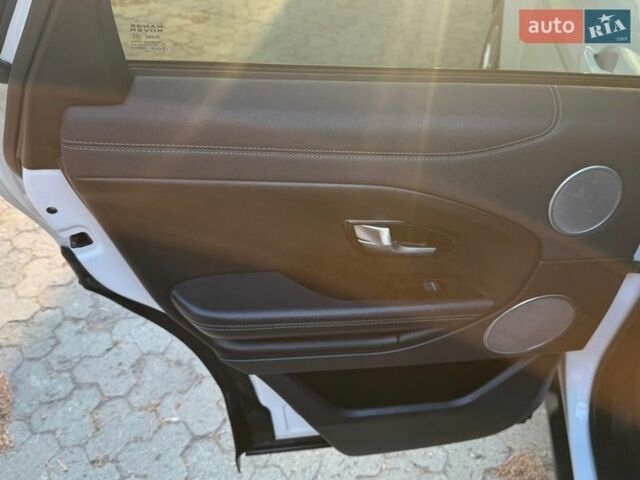 Білий Ленд Ровер Рендж Ровер Евок, об'ємом двигуна 2 л та пробігом 234 тис. км за 15300 $, фото 22 на Automoto.ua