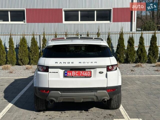 Білий Ленд Ровер Рендж Ровер Евок, об'ємом двигуна 2 л та пробігом 201 тис. км за 10990 $, фото 4 на Automoto.ua