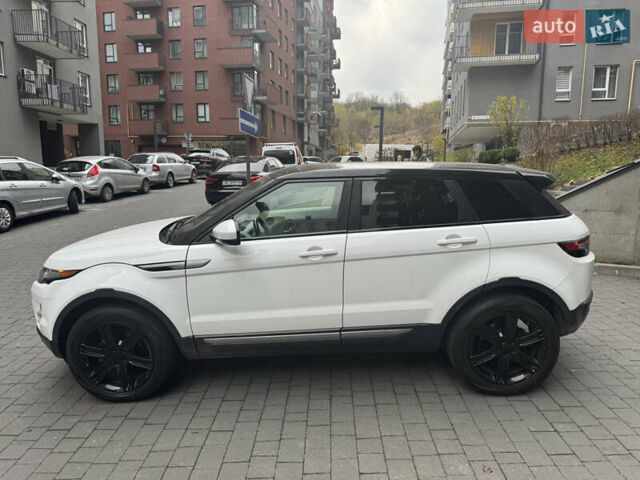 Белый Ленд Ровер Рендж Ровер Эвок, объемом двигателя 2 л и пробегом 149 тыс. км за 19500 $, фото 11 на Automoto.ua