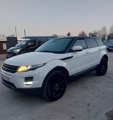 Белый Ленд Ровер Рендж Ровер Эвок, объемом двигателя 2.18 л и пробегом 197 тыс. км за 18300 $, фото 2 на Automoto.ua