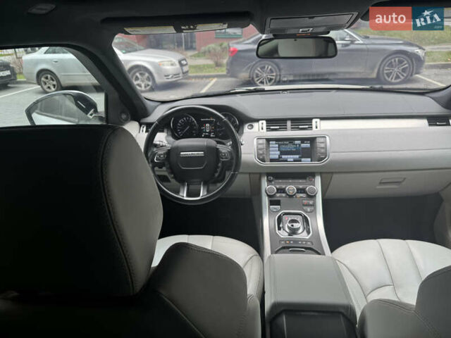 Белый Ленд Ровер Рендж Ровер Эвок, объемом двигателя 2 л и пробегом 149 тыс. км за 19500 $, фото 18 на Automoto.ua