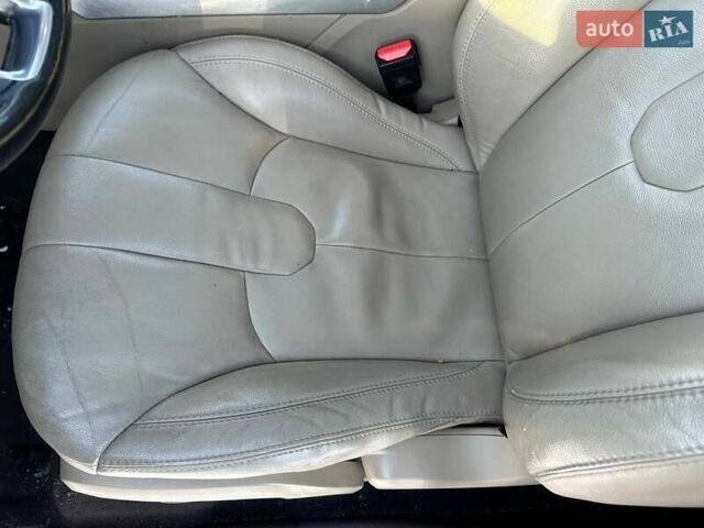 Білий Ленд Ровер Рендж Ровер Евок, об'ємом двигуна 2 л та пробігом 200 тис. км за 11300 $, фото 9 на Automoto.ua