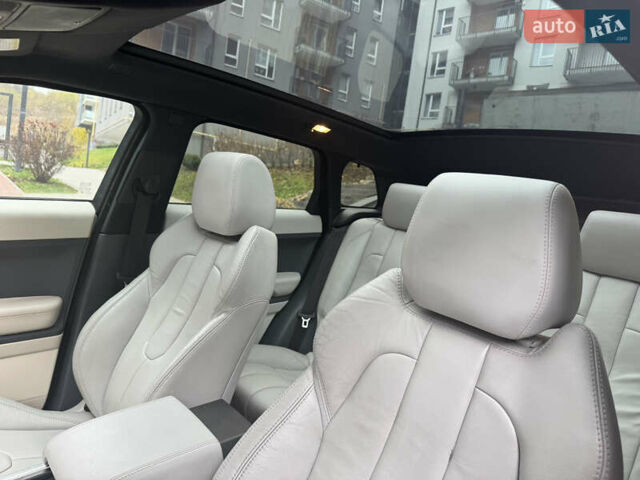Белый Ленд Ровер Рендж Ровер Эвок, объемом двигателя 2 л и пробегом 149 тыс. км за 19500 $, фото 21 на Automoto.ua