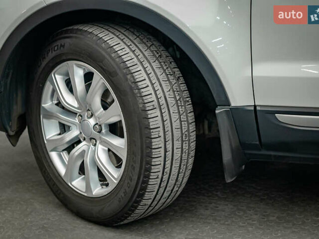 Білий Ленд Ровер Рендж Ровер Евок, об'ємом двигуна 2.2 л та пробігом 75 тис. км за 23663 $, фото 7 на Automoto.ua