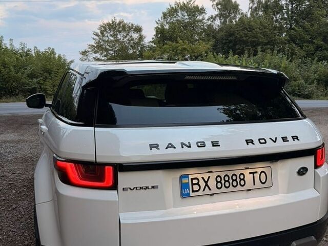 Белый Ленд Ровер Рендж Ровер Эвок, объемом двигателя 2 л и пробегом 130 тыс. км за 20000 $, фото 21 на Automoto.ua