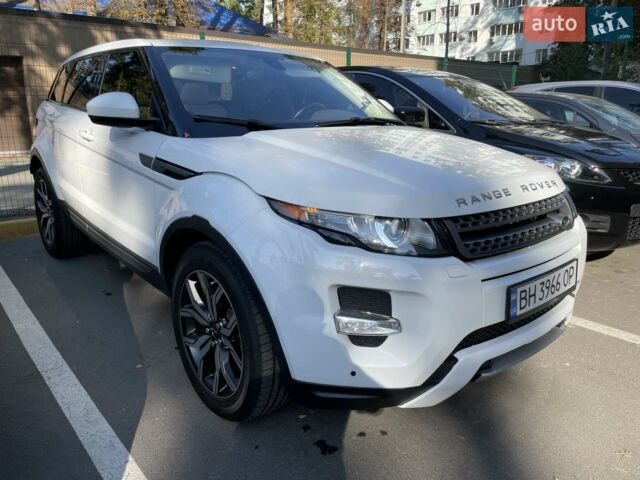Білий Ленд Ровер Рендж Ровер Евок, об'ємом двигуна 2 л та пробігом 172 тис. км за 20000 $, фото 3 на Automoto.ua