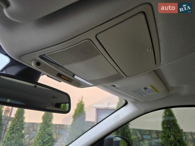 Білий Ленд Ровер Рендж Ровер Евок, об'ємом двигуна 2 л та пробігом 120 тис. км за 14600 $, фото 23 на Automoto.ua