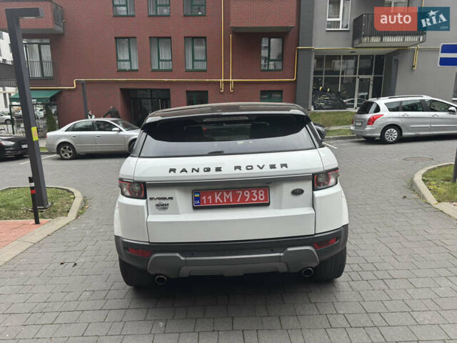 Белый Ленд Ровер Рендж Ровер Эвок, объемом двигателя 2 л и пробегом 149 тыс. км за 19500 $, фото 4 на Automoto.ua
