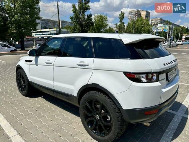 Білий Ленд Ровер Рендж Ровер Евок, об'ємом двигуна 2 л та пробігом 130 тис. км за 18000 $, фото 6 на Automoto.ua