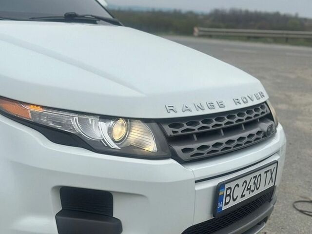 Білий Ленд Ровер Рендж Ровер Евок, об'ємом двигуна 2 л та пробігом 194 тис. км за 20500 $, фото 5 на Automoto.ua