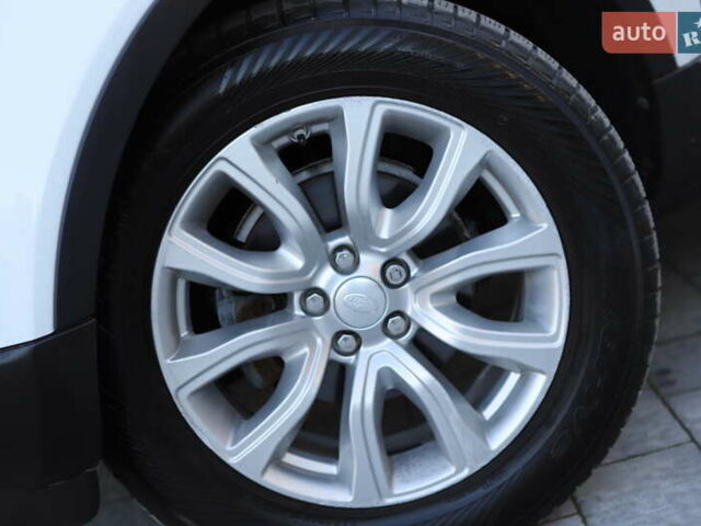 Білий Ленд Ровер Рендж Ровер Евок, об'ємом двигуна 2.2 л та пробігом 94 тис. км за 23899 $, фото 10 на Automoto.ua