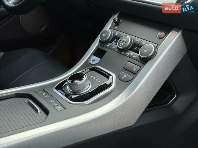 Белый Ленд Ровер Рендж Ровер Эвок, объемом двигателя 2.2 л и пробегом 90 тыс. км за 22999 $, фото 22 на Automoto.ua