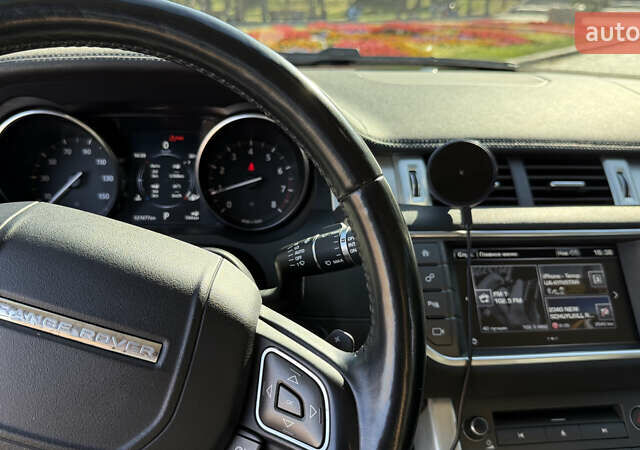 Білий Ленд Ровер Рендж Ровер Евок, об'ємом двигуна 2 л та пробігом 132 тис. км за 21500 $, фото 10 на Automoto.ua