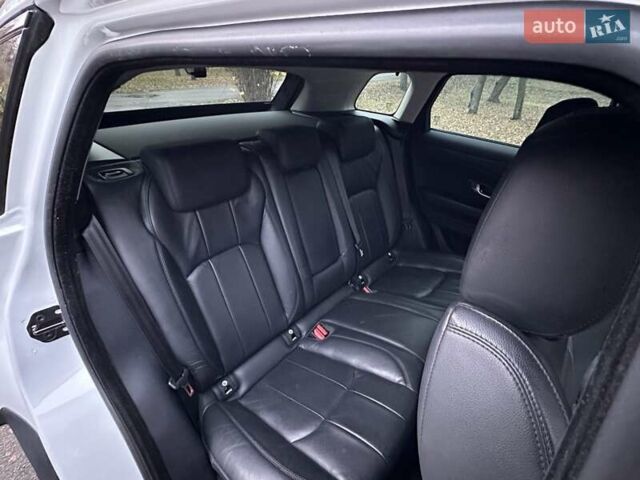 Білий Ленд Ровер Рендж Ровер Евок, об'ємом двигуна 2 л та пробігом 88 тис. км за 19999 $, фото 23 на Automoto.ua