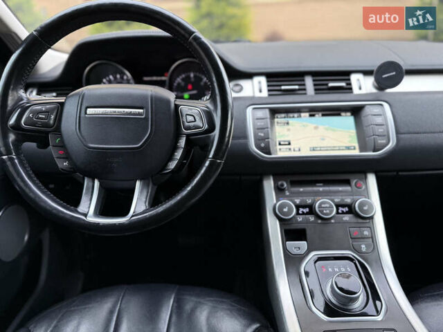 Білий Ленд Ровер Рендж Ровер Евок, об'ємом двигуна 2.18 л та пробігом 185 тис. км за 21000 $, фото 19 на Automoto.ua