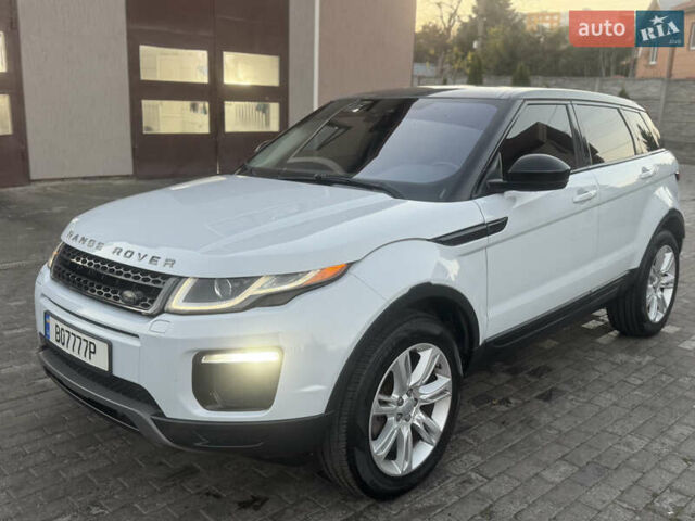 Белый Ленд Ровер Рендж Ровер Эвок, объемом двигателя 2 л и пробегом 150 тыс. км за 14800 $, фото 1 на Automoto.ua